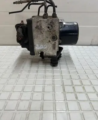 Volkswagen PASSAT B6 ABS Pump 3C0614095P 16027201 16027001A