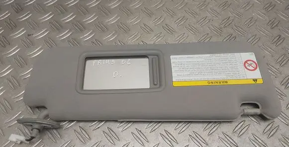 Sun visor
