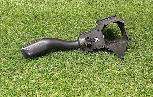 Audi A4 S4 B7 8E 8H Indicator stalk 4E0953513A