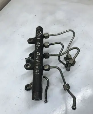 Nissan Qashqai Fuel main line pipe