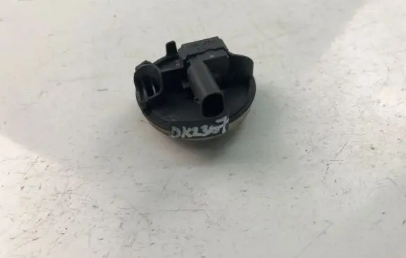 Mercedes-Benz E W213 Airbag deployment crash/impact sensor A2139051400