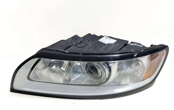 Volvo V50 Headlight/headlamp