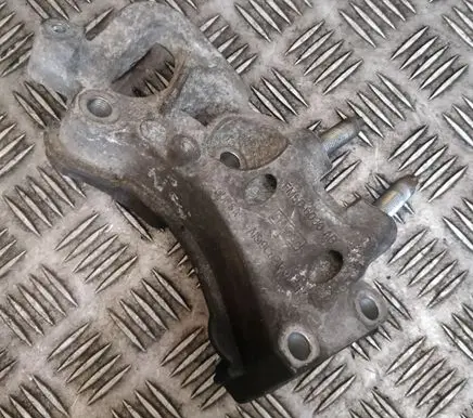 Ford Grand C-MAX Engine mounting bracket FM5Q6030AB