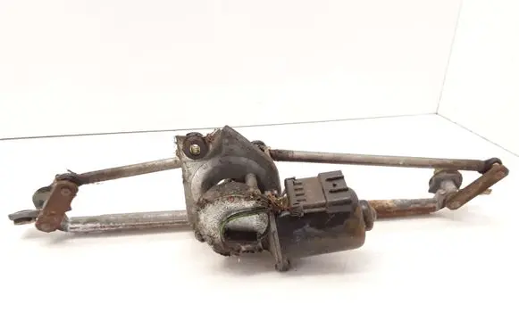 Opel Combo B Front wiper linkage and motor 22084745