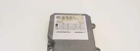 Volkswagen PASSAT B5.5 Airbag control unit/module 1C0909605B 5WK43124