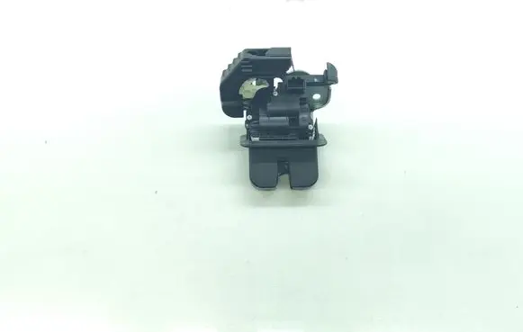 Audi A6 C7 Loading door lock 4H0827505
