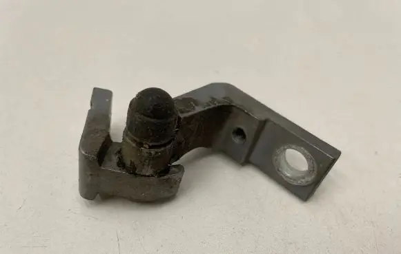 Audi Q7 4L Front door upper hinge