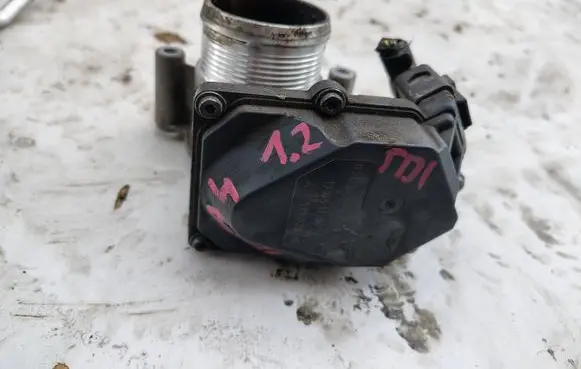 Seat Ibiza IV (6J,6P) Throttle valve 03L128063R
