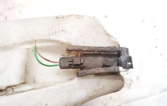 Citroen C3 Windscreen/windshield washer pump 3200194414