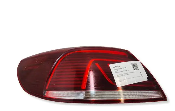 Volkswagen PASSAT CC Rear/tail lights 3C8945207AD