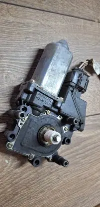 Audi A6 S6 C5 4B Front window lifting mechanism without motor 8d0837397b 113846101