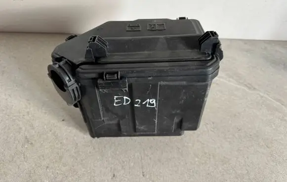 Land Rover Range Rover Sport L461 Fuse box cover M8E214A067FB-ED219 23110900035