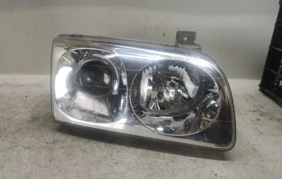 Hyundai Trajet Headlight/headlamp