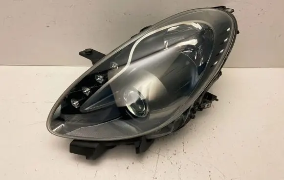 Alfa Romeo Giulietta Headlight/headlamp 00505202200 04D1T2