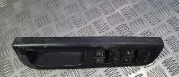 Volkswagen PASSAT B5.5 Electric window control switch 1J4959857B F005S00072