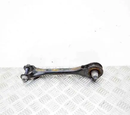 Tesla Model 3 Rear upper control arm/wishbone 104442700C