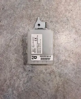 Subaru Legacy Door central lock control unit/module 88035FG010