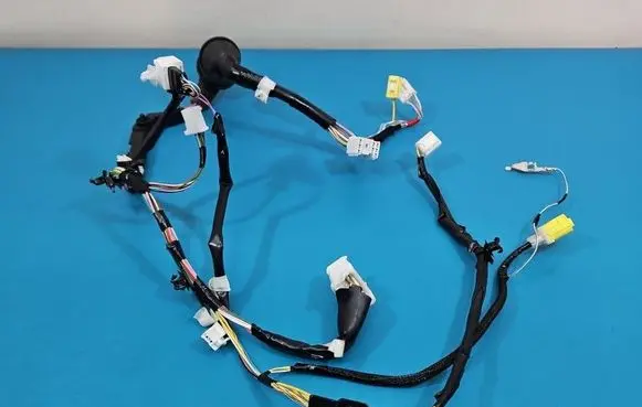 Toyota Yaris Front door wiring loom 821520UA10B IMPRK1597852