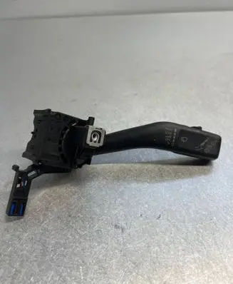 Volkswagen Golf V Wiper control stalk 1K0953519H