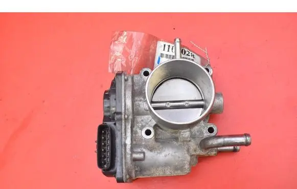 Hyundai ix35 Throttle body valve 351002B300