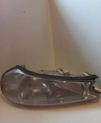 Ford Mondeo MK II Headlight/headlamp 0301098206 261198