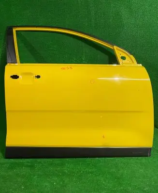 KIA Stonic Front door