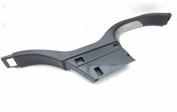 Land Rover Range Rover Sport L461 Rear sill trim cover M8E231057A V8E231057B