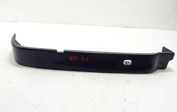 Under headlight/headlamp trim