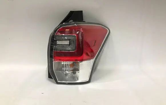 Subaru Forester SJ Rear/tail lights 84201-SG101 A4P581-0001