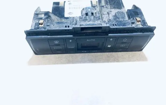 Audi A4 S4 B5 8D Climate control unit 8d0820043m 5hb007908