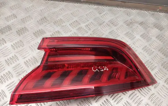 Audi Q8 Rear/tail lights 4M8945070A