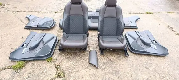Toyota C-HR I Interior set 