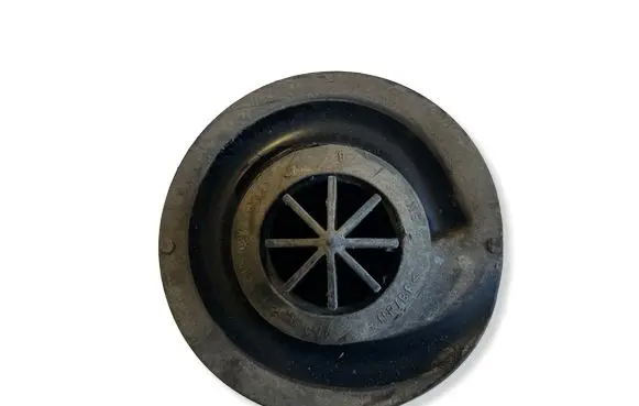 Volkswagen Touareg III Rear coil spring rubber mount 4K0512149F