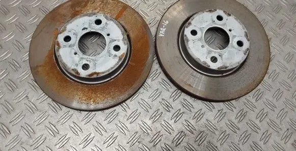 Toyota Yaris Front brake disc