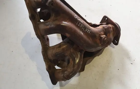 Mitsubishi Outlander Exhaust manifold
