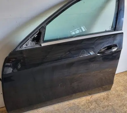 Mercedes-Benz E W212 Front door A2127205300
