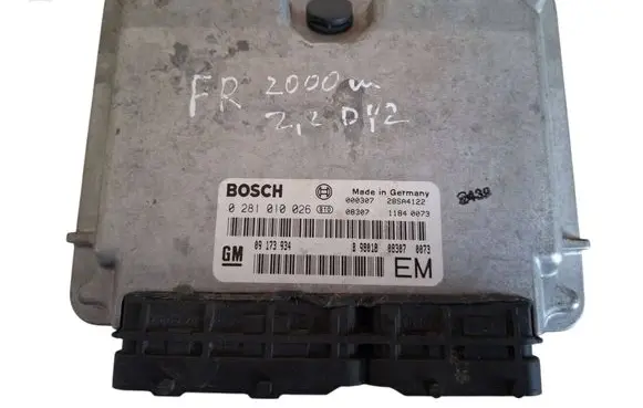 Opel Frontera B Engine control unit/module 0281010026