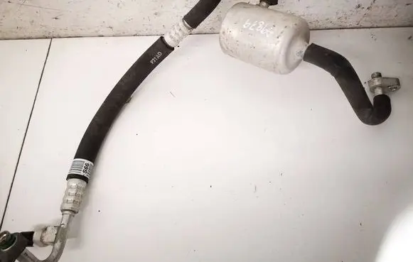 Hyundai Kona I Air conditioning (A/C) pipe/hose 