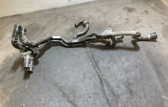 Audi A3 8Y Engine coolant pipe/hose 5WA121065B 603589322