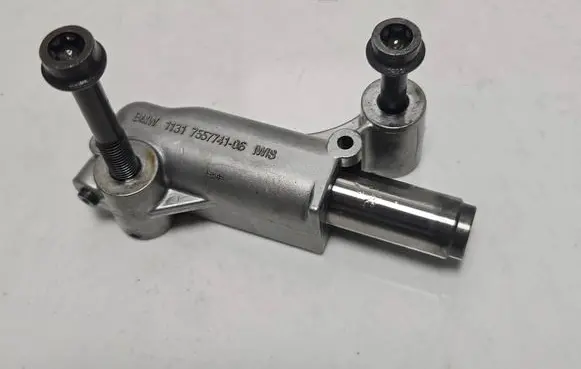 BMW M5 F90 Timing belt/chain tensioner 7557741
