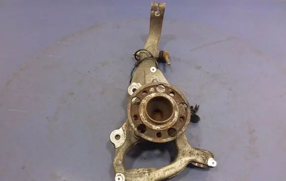 Mercedes-Benz S W222 Front wheel hub spindle knuckle