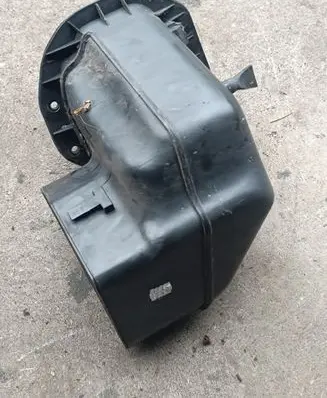 Audi Q7 4L Air intake duct part 7L0819049A