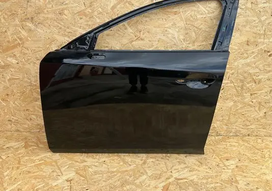 Mazda 3 Front door BCJH59010 S5267
