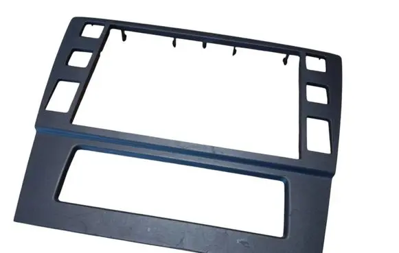 Skoda Superb B5 (3U) Radio/GPS head unit trim 3U0858069G