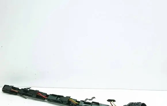 Volkswagen Touran I Fuel injector wires 038971803