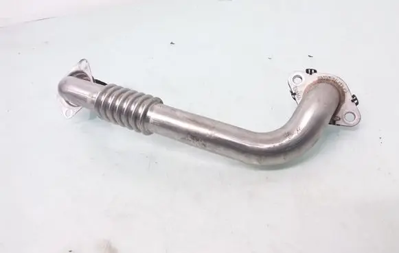 Ford Fiesta EGR valve line/pipe/hose FM5Q9D477AA