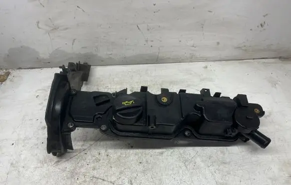 Renault Megane III Rocker cam cover 9688939180