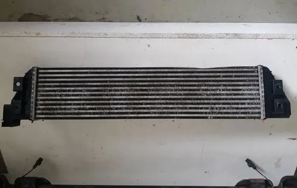Opel Movano B Intercooler radiator 144960015R