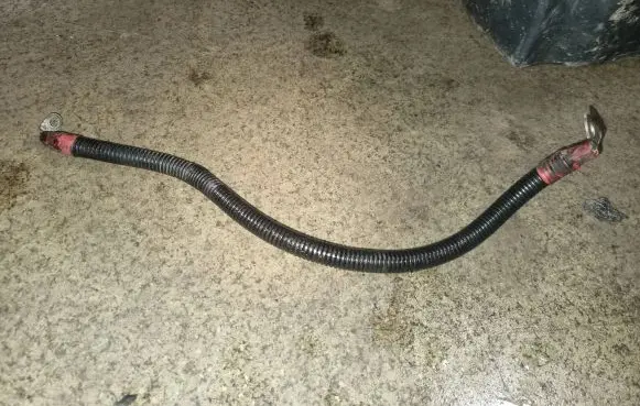 BMW 5 E60 E61 Positive cable (battery) 7789222