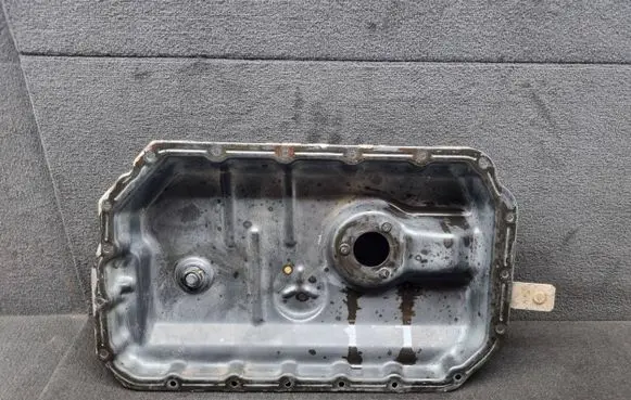 Audi A6 Allroad C6 Oil sump 06E109600C 06E103604K